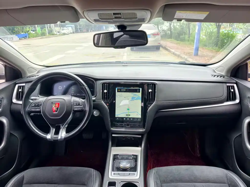 Roewe i6 New Energy — фото 10