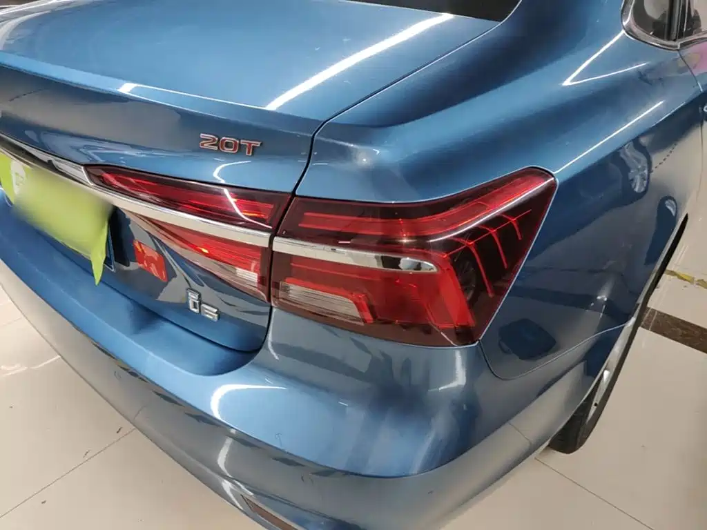 Roewe i6 Classic — фото 8
