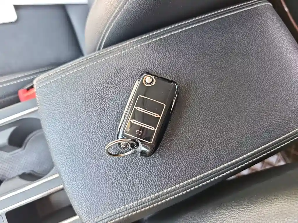 Roewe i6 Classic — фото 20