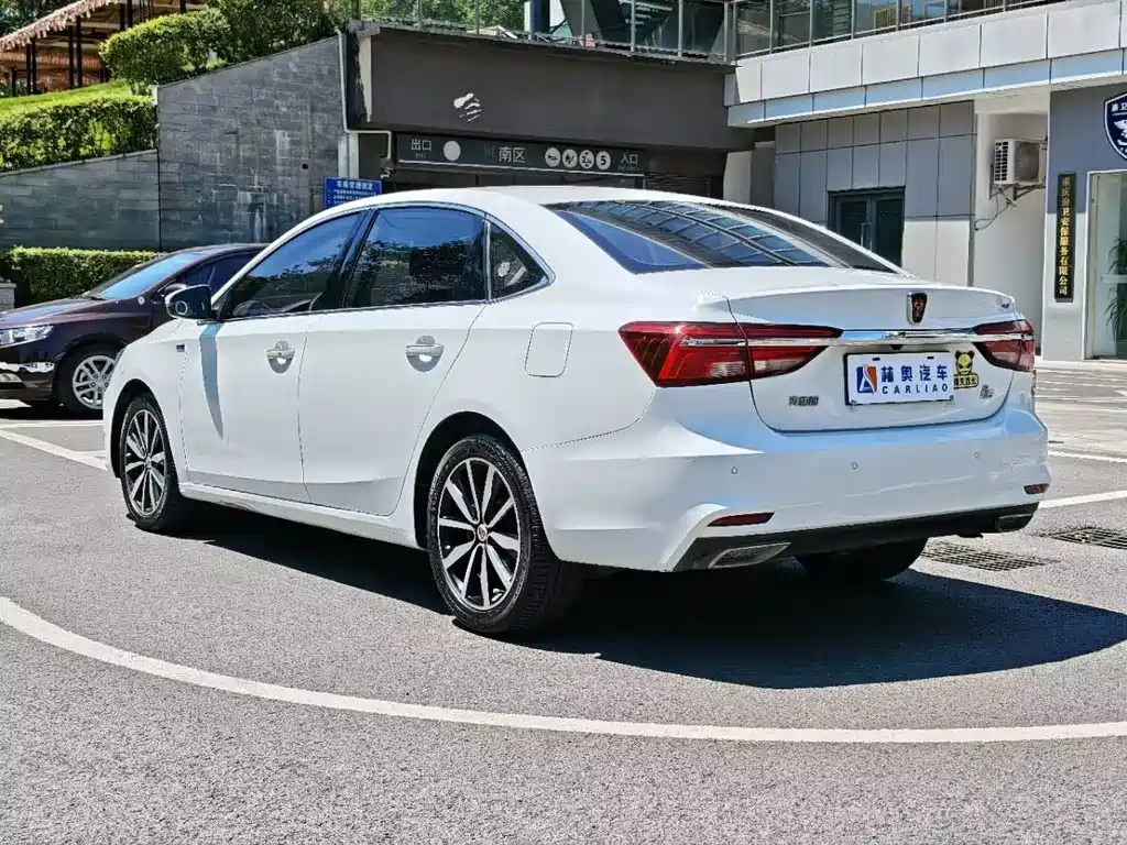 Roewe i6 Classic — фото 5