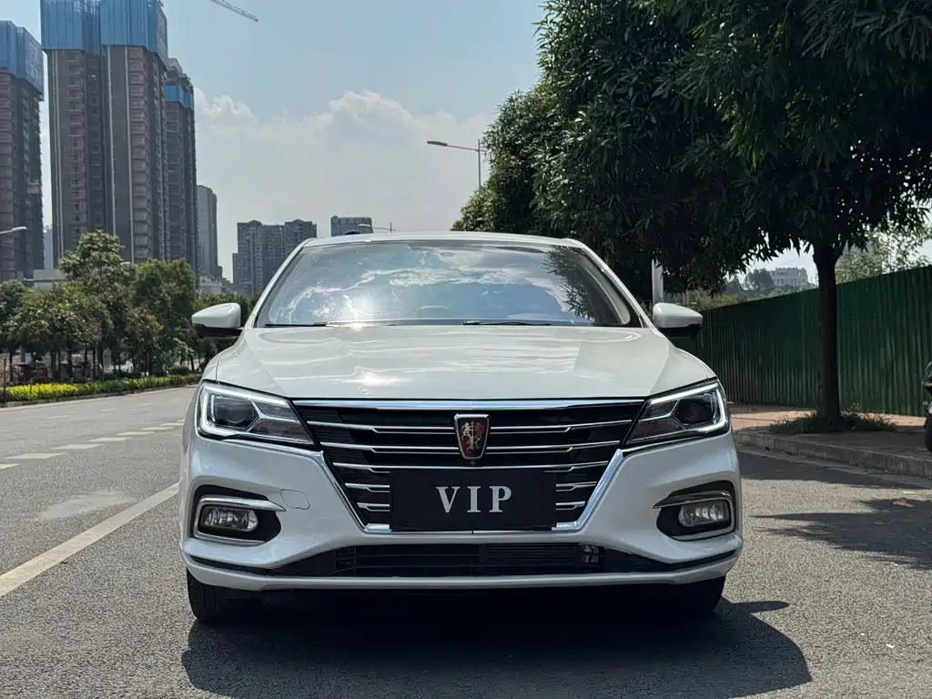 Roewe i5 — фото 2