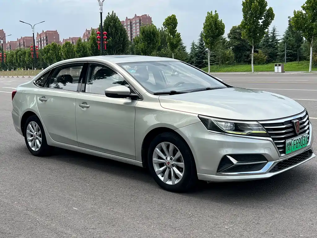 Roewe i6 New Energy — фото 3