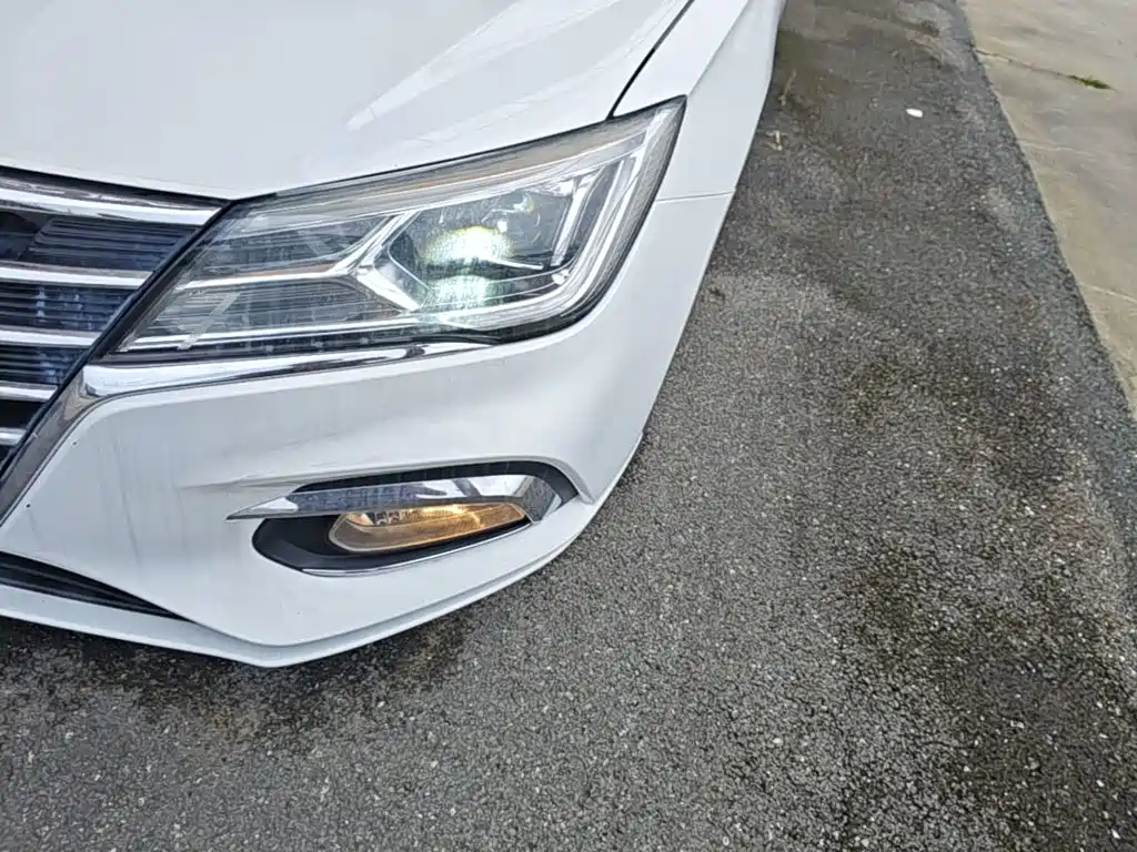 Roewe i5 — фото 24