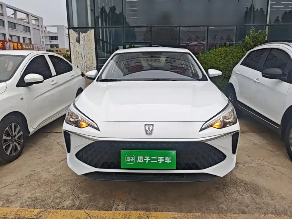 Roewe i5 — фото 3