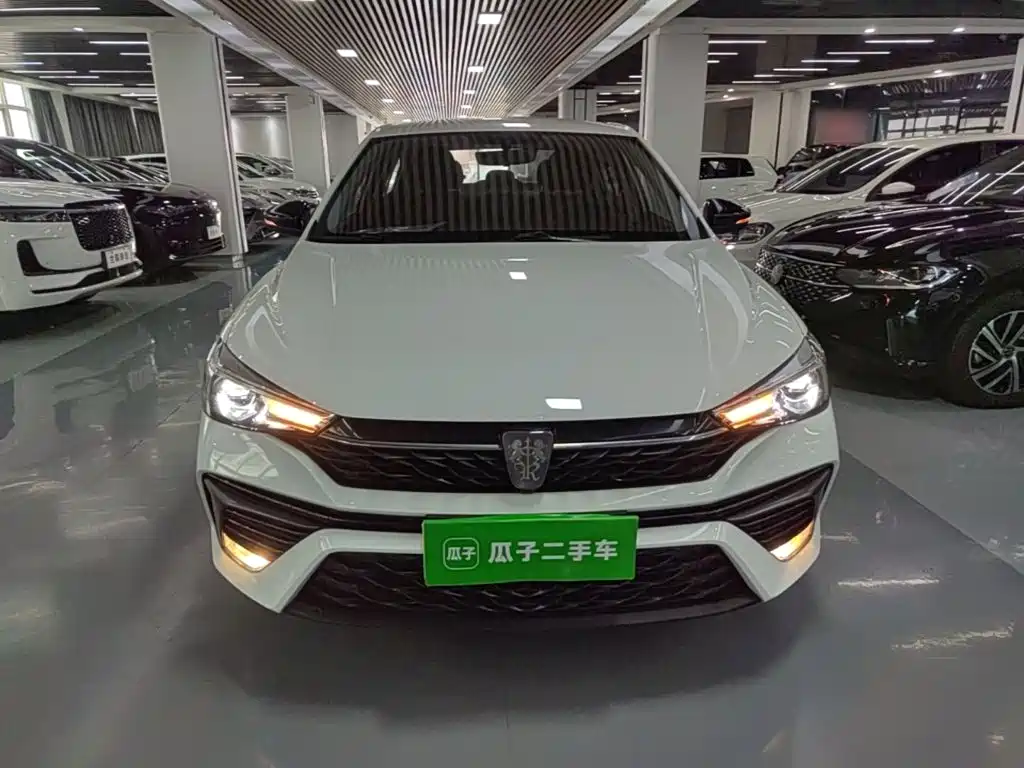 Roewe i5 — фото 3