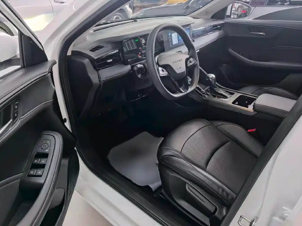Roewe i5 — фото 15
