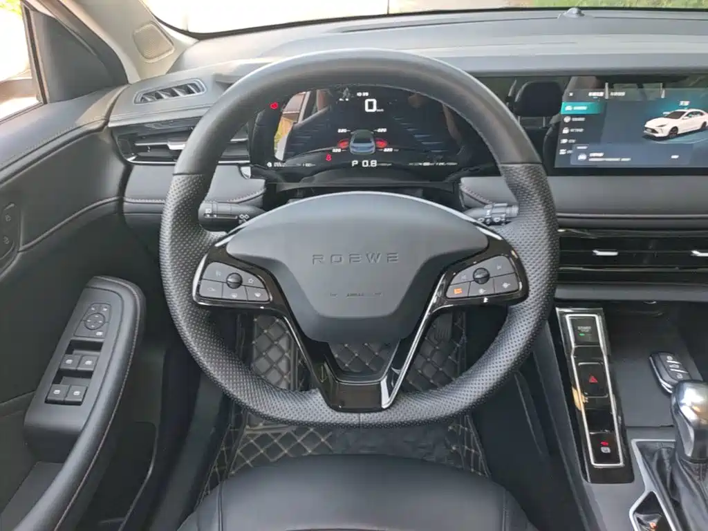 Roewe i5 — фото 11