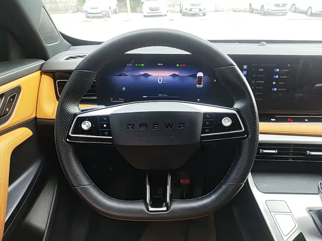 Roewe RX5 — фото 11