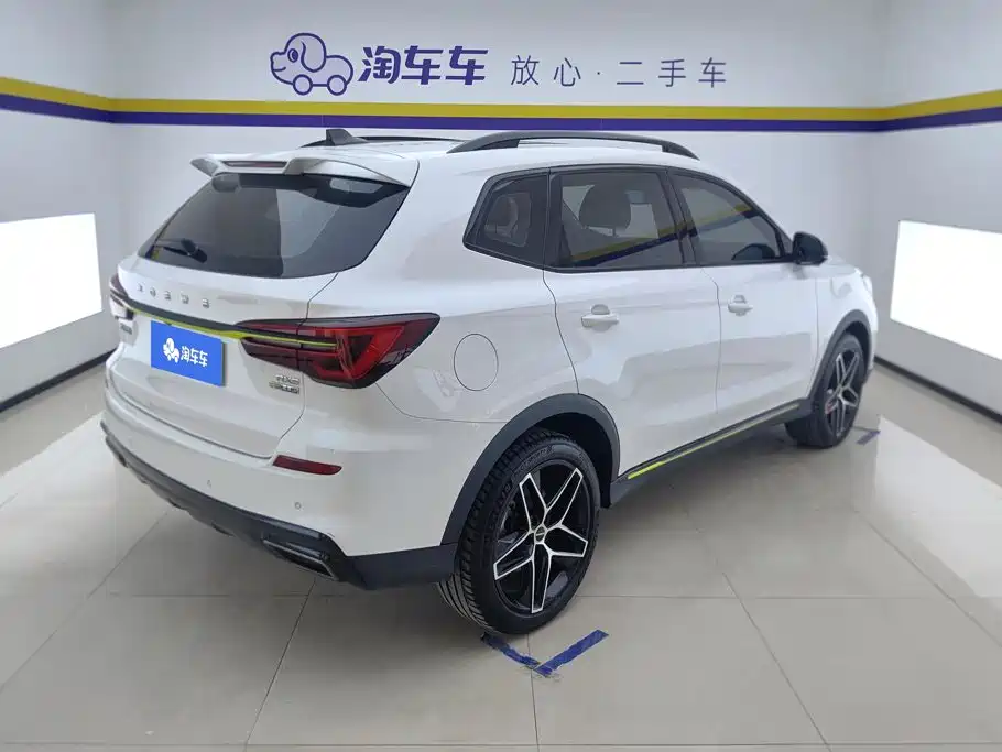 Roewe RX5 New Energy — фото 3