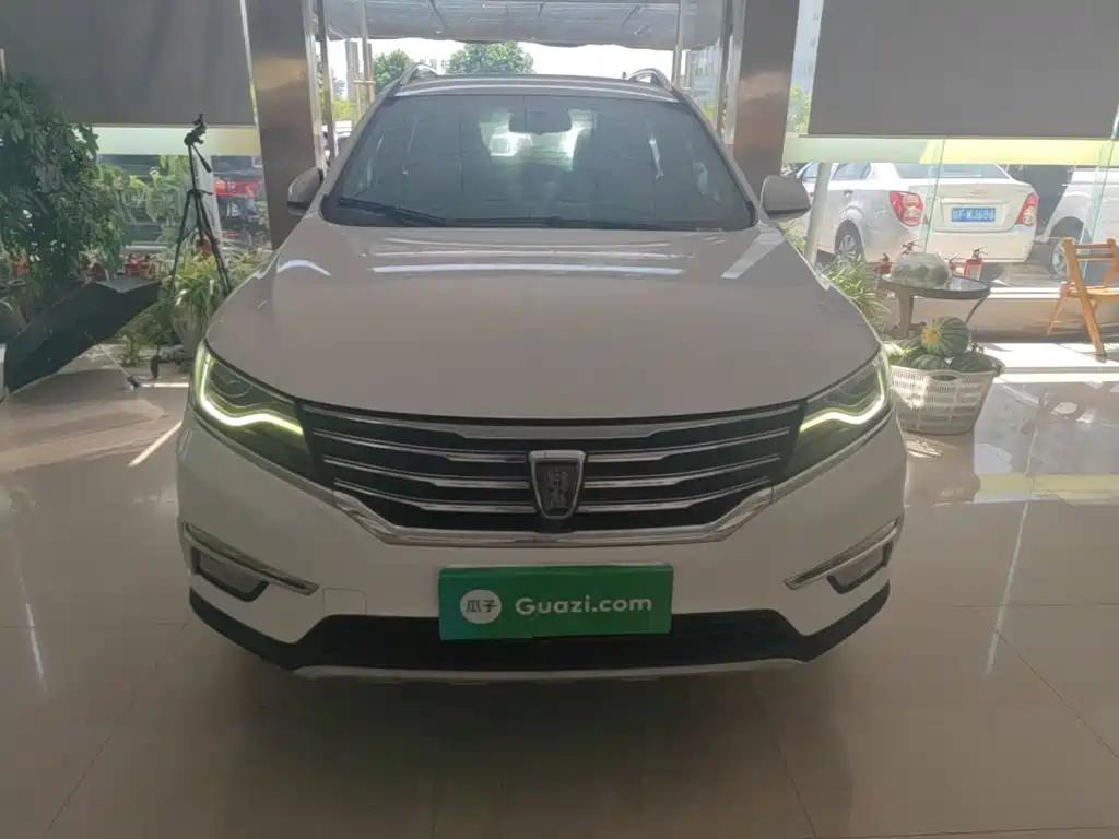 Roewe RX5 — фото 3
