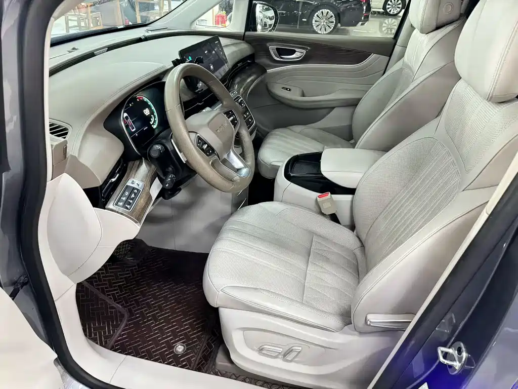 Roewe iMAX8 — фото 8