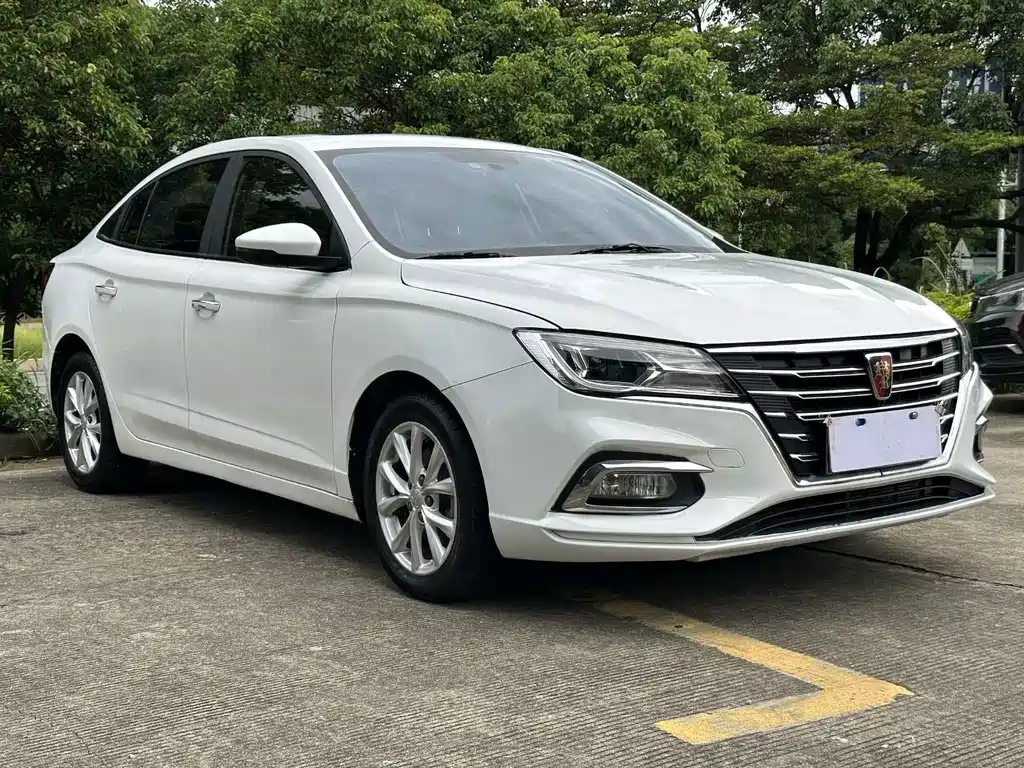 Roewe i5 — фото 3