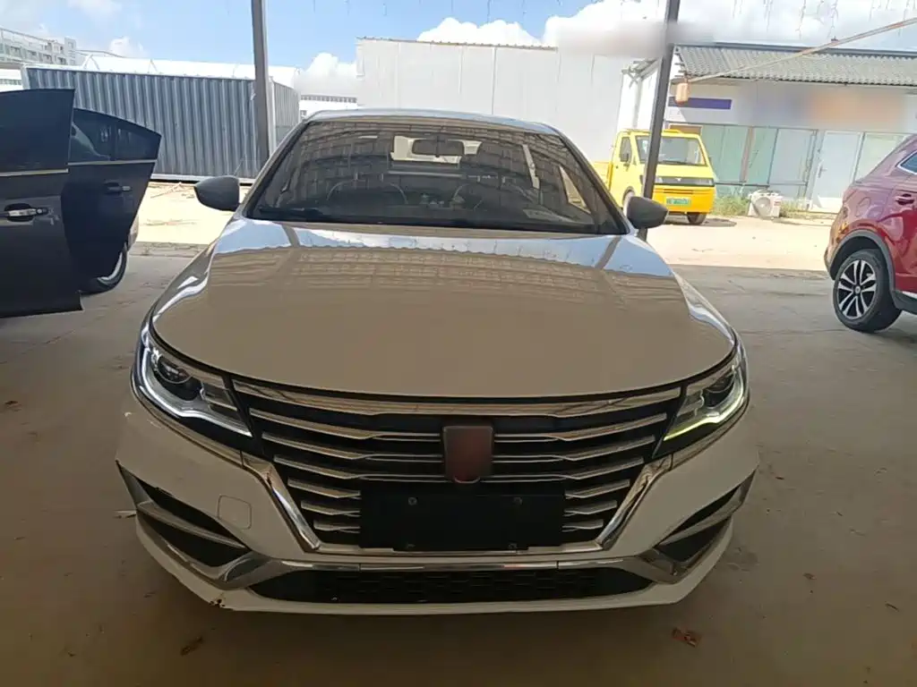 Roewe i6 New Energy — фото 3