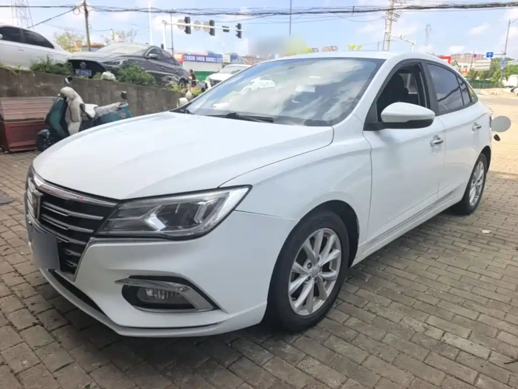 Roewe i5 — фото 2