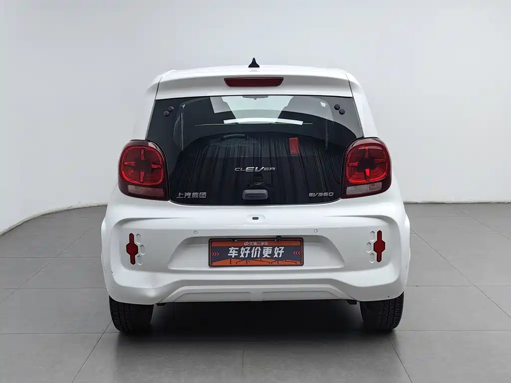 Roewe Clever — фото 4
