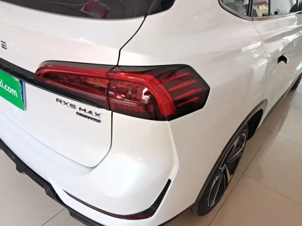Roewe RX5 MAX — фото 24