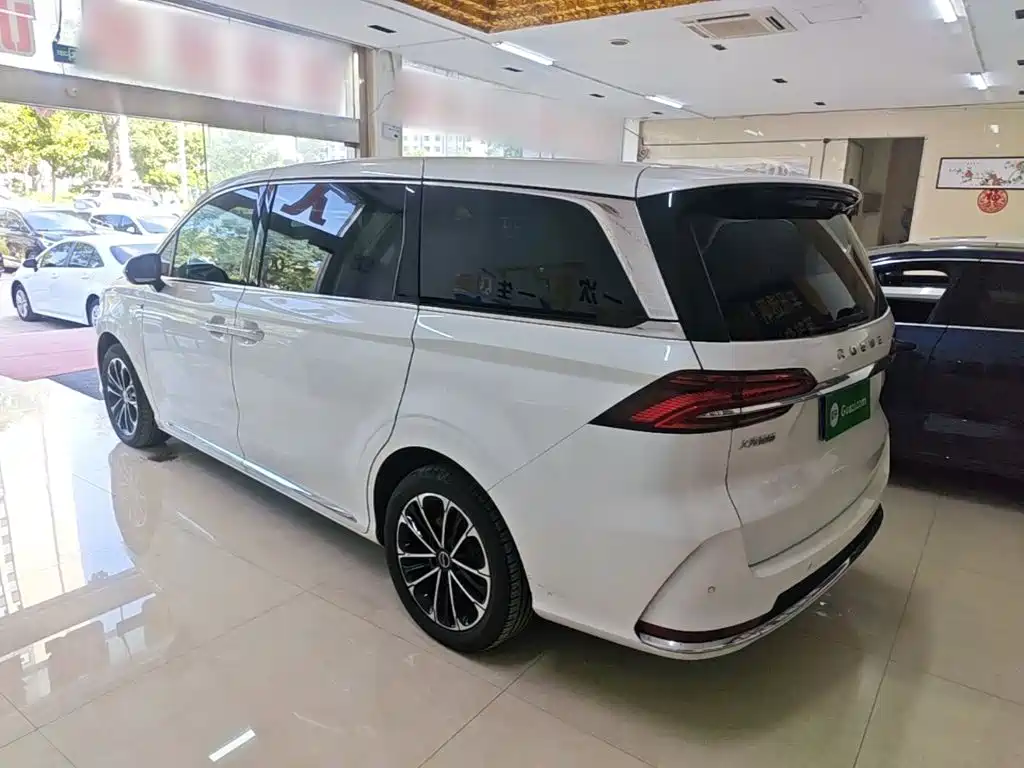 Roewe iMAX8 — фото 5