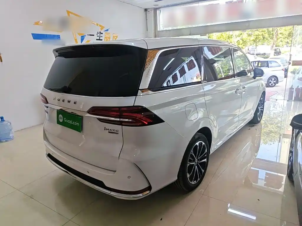 Roewe iMAX8 — фото 7