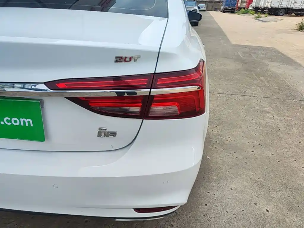 Roewe i6 Classic — фото 8