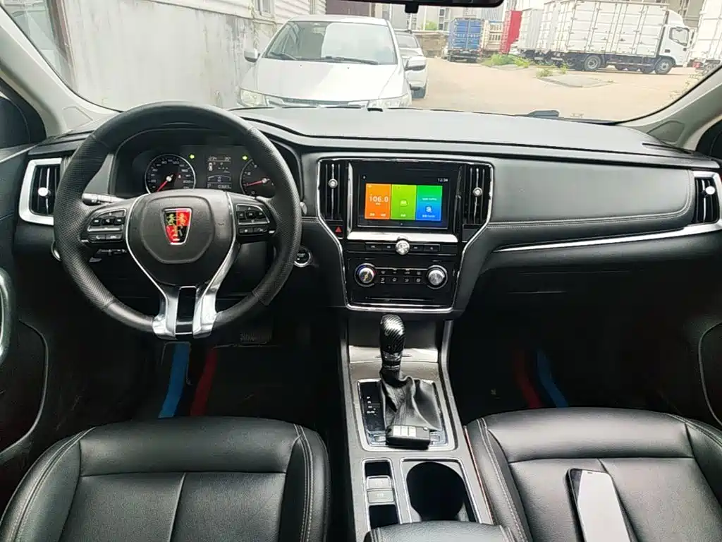 Roewe i6 Classic — фото 10