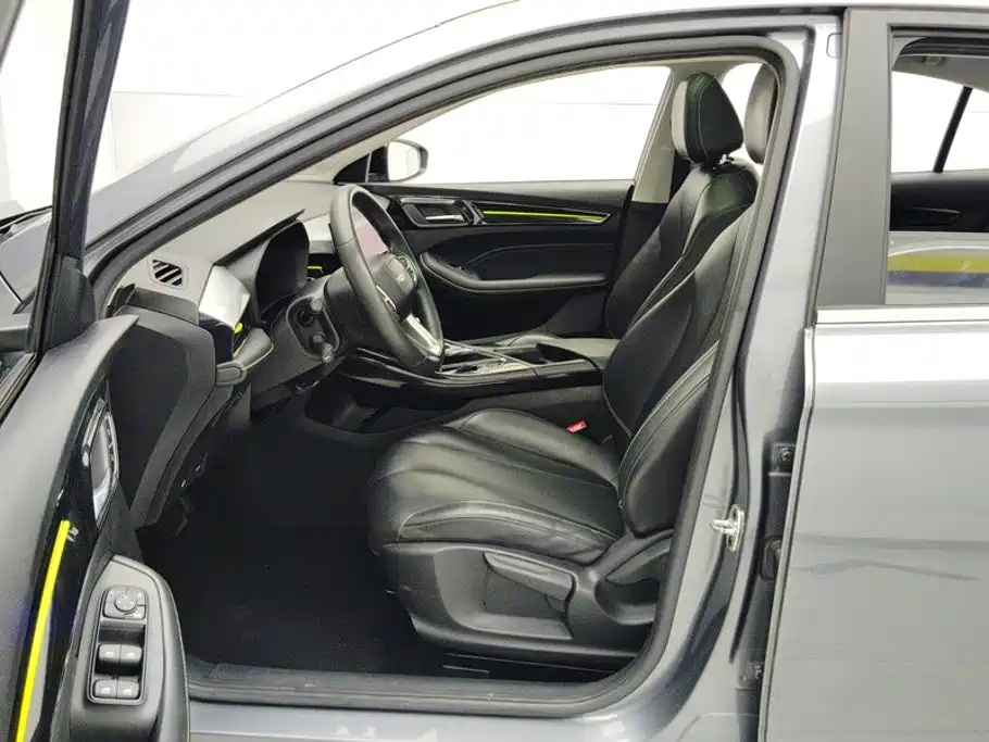 Roewe i5 — фото 9