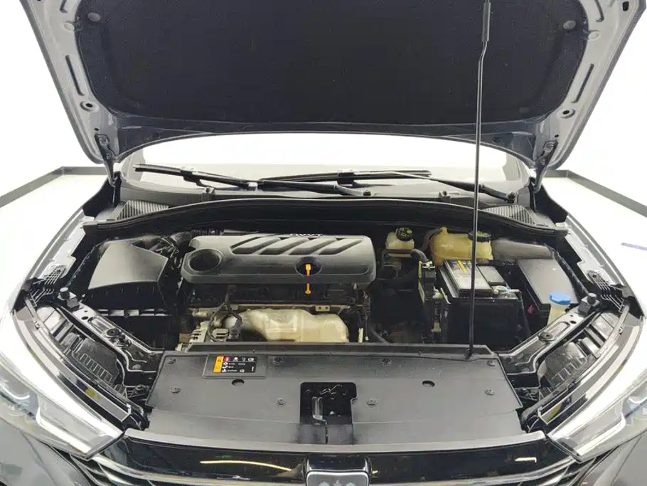 Roewe i5 — фото 10