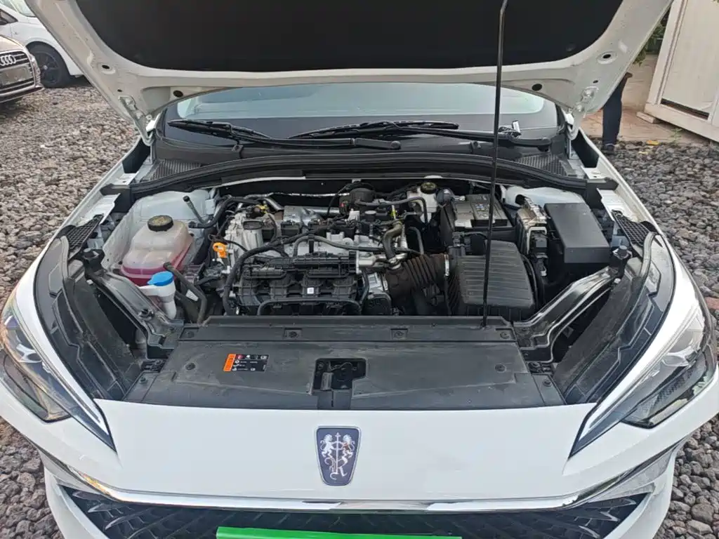 Roewe i5 — фото 20
