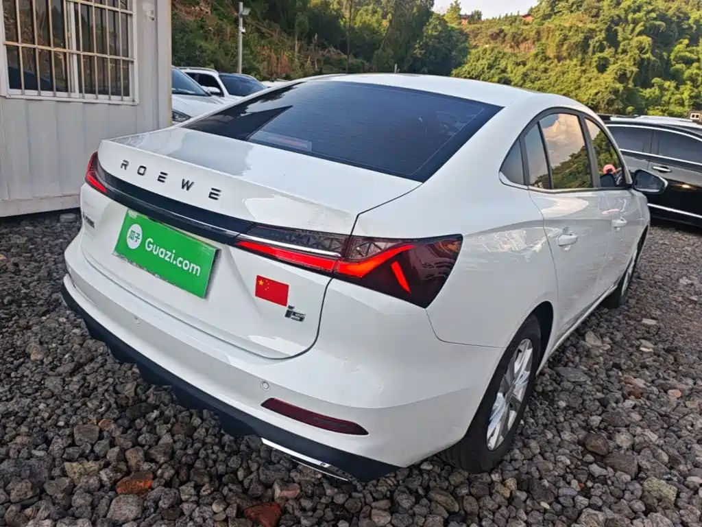 Roewe i5 — фото 7
