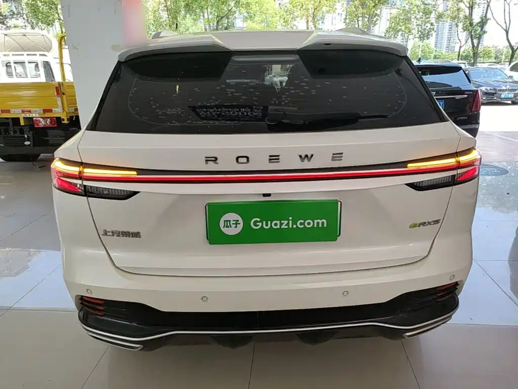 Roewe RX5 New Energy — фото 6