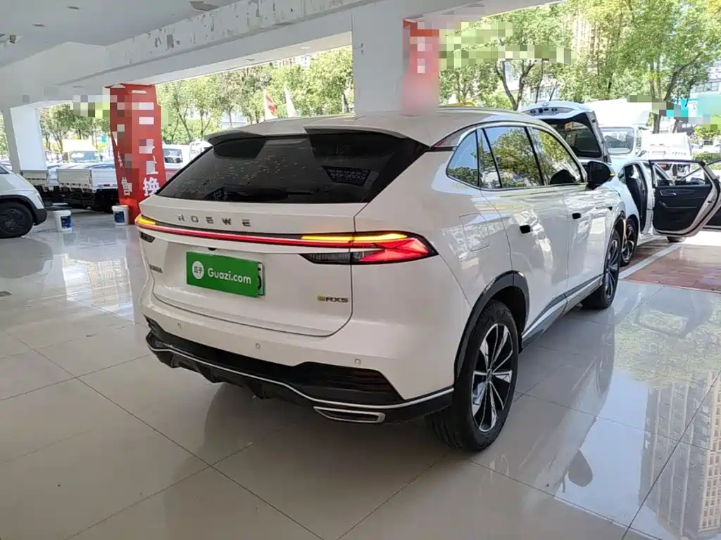 Roewe RX5 New Energy — фото 7