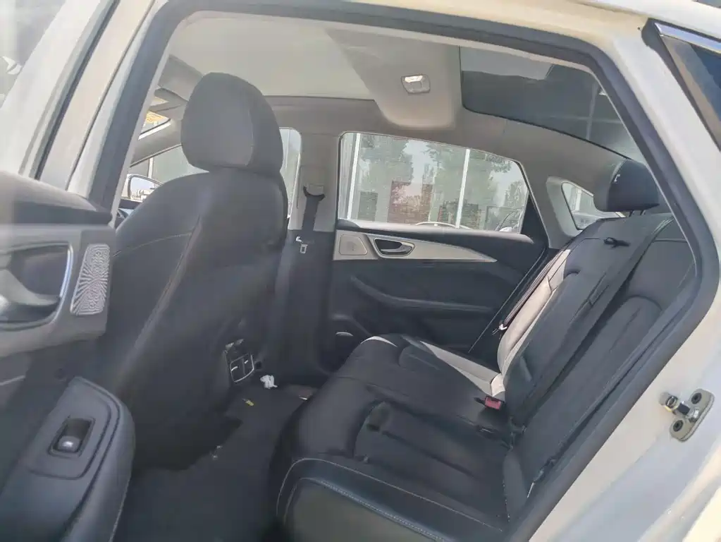 Roewe Feifan ER6 — фото 9
