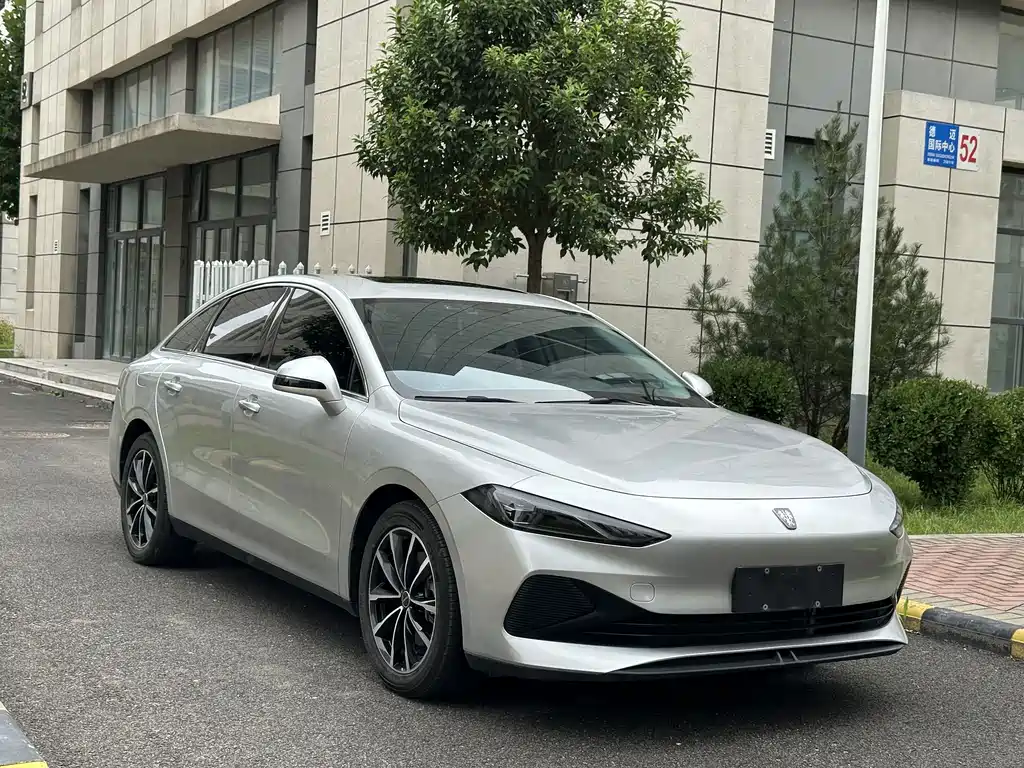 Roewe D7 — фото 3