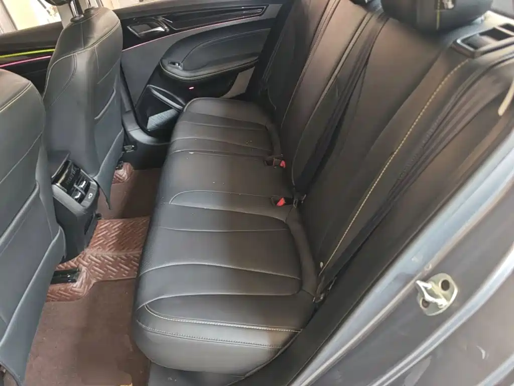 Roewe i5 — фото 13