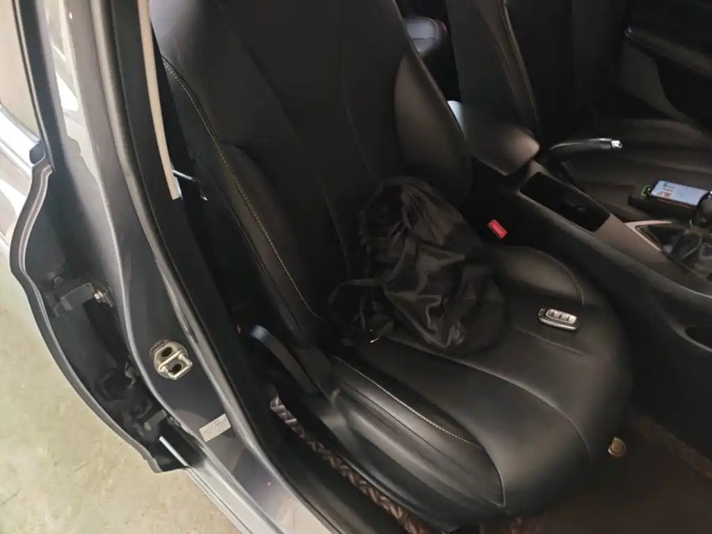Roewe i5 — фото 20