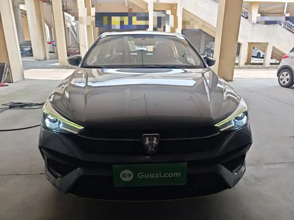 Roewe i5 — фото 3