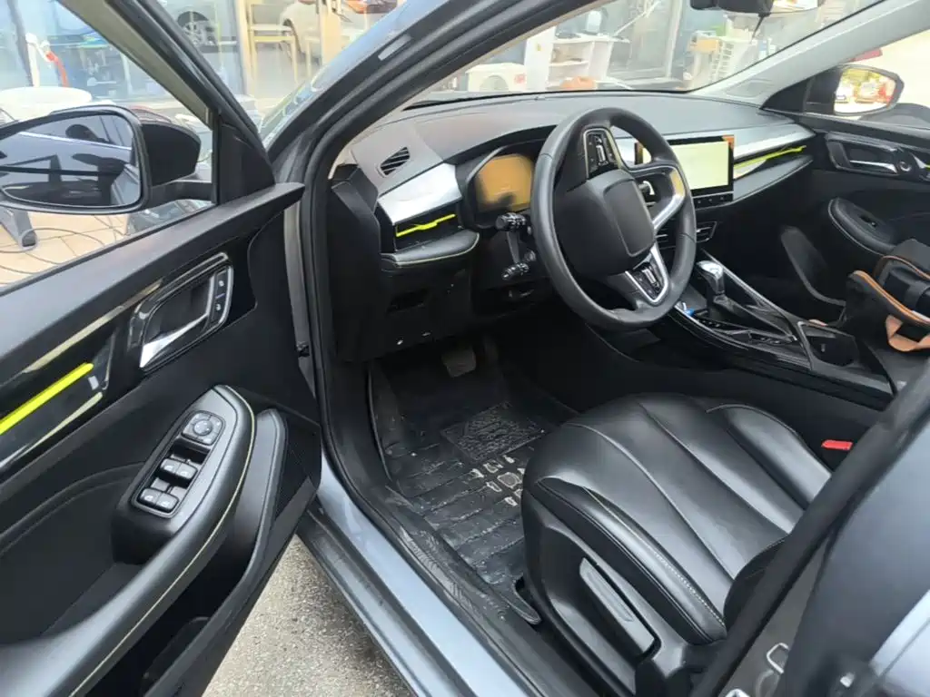 Roewe i5 — фото 16