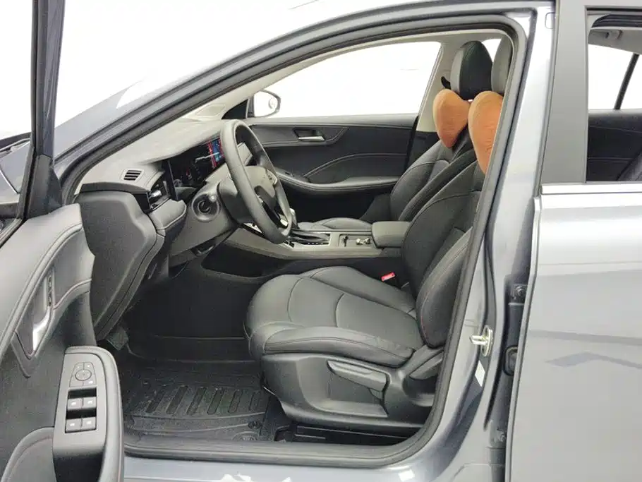 Roewe i5 — фото 9