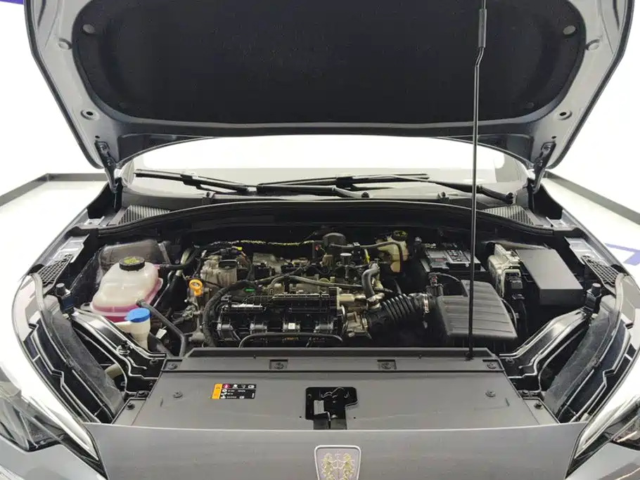 Roewe i5 — фото 10