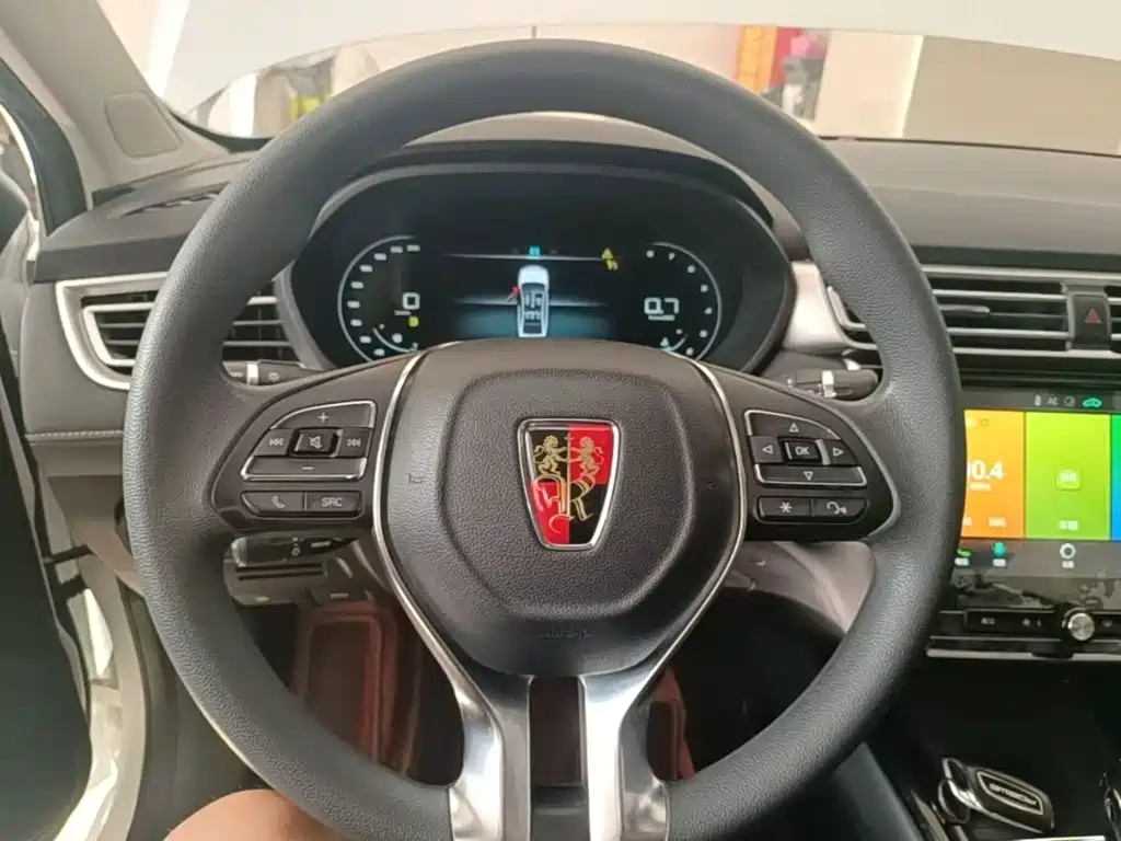 Roewe i5 — фото 11