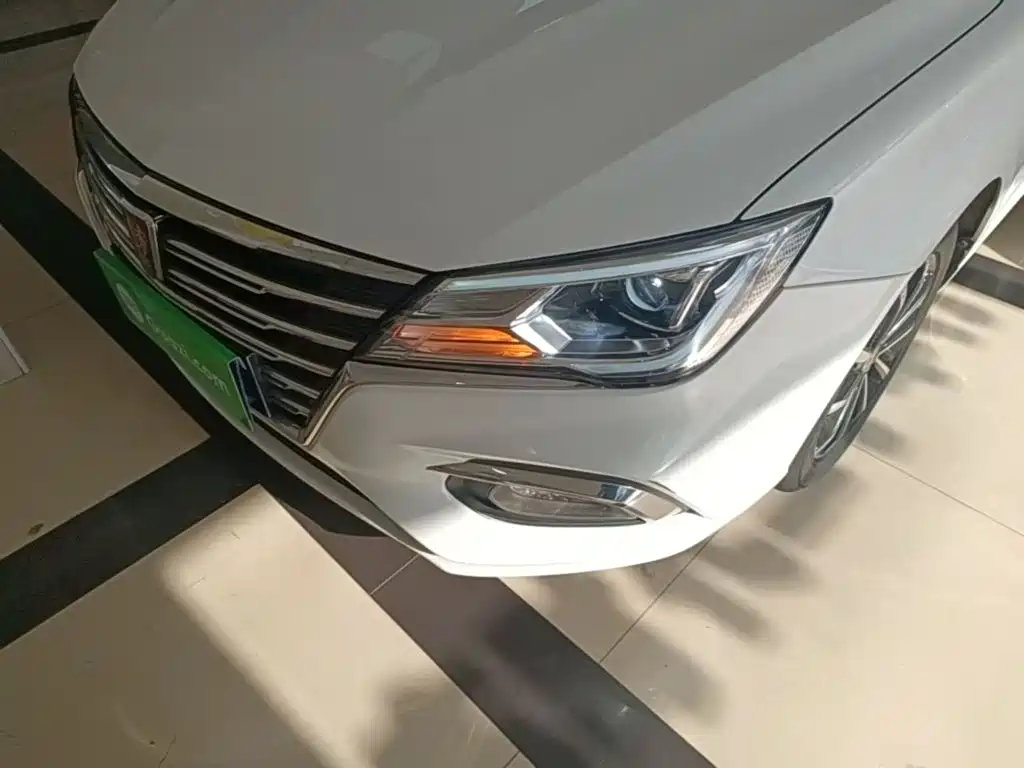 Roewe i5 — фото 24