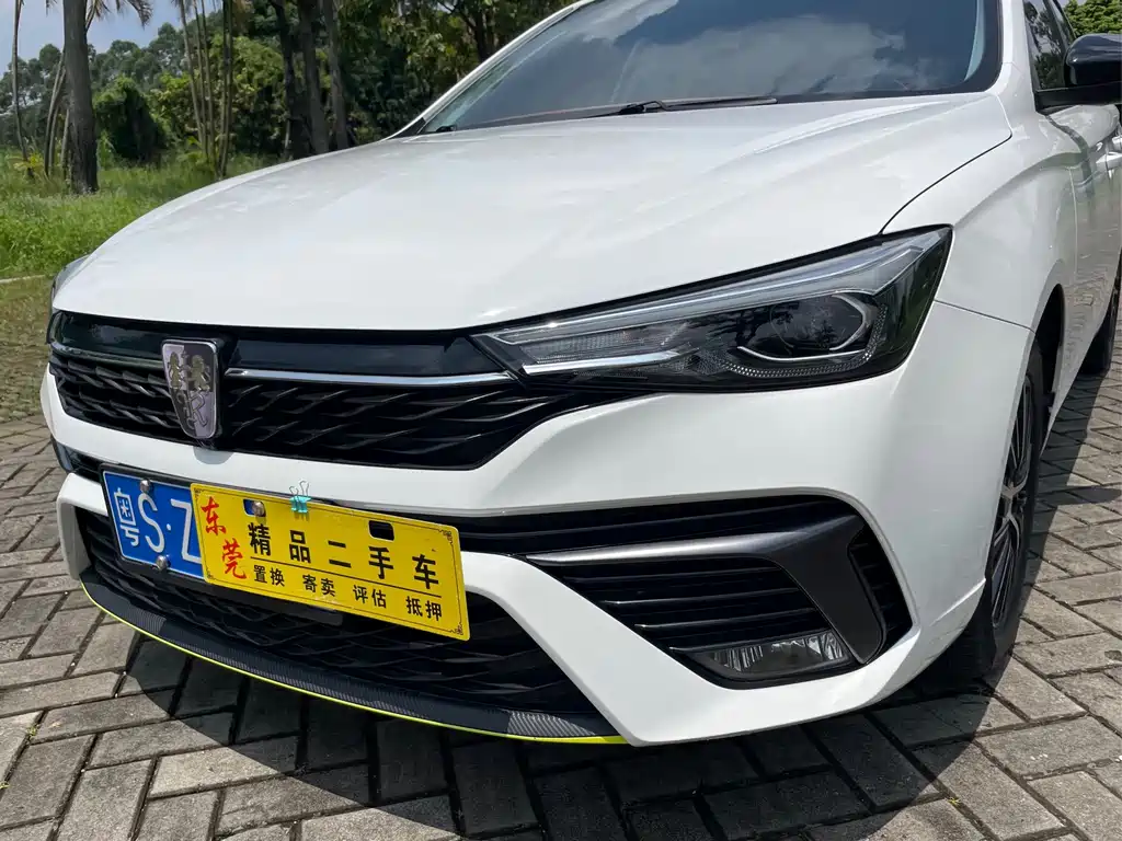Roewe i5 — фото 4