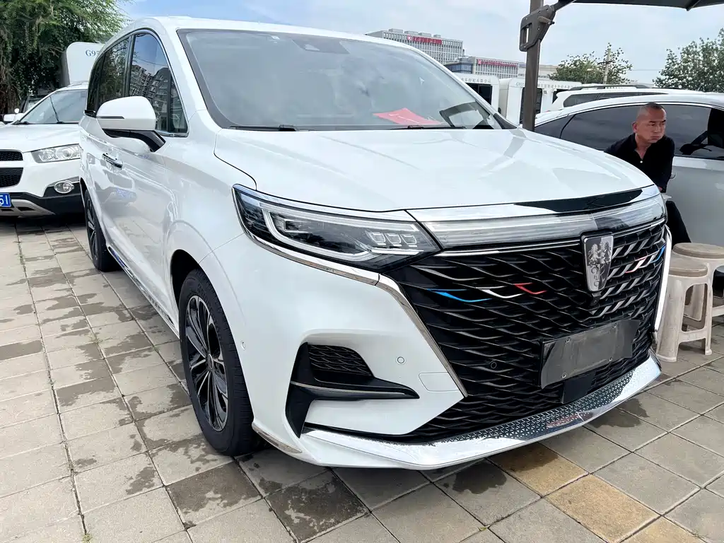 Roewe iMAX8 — фото 3