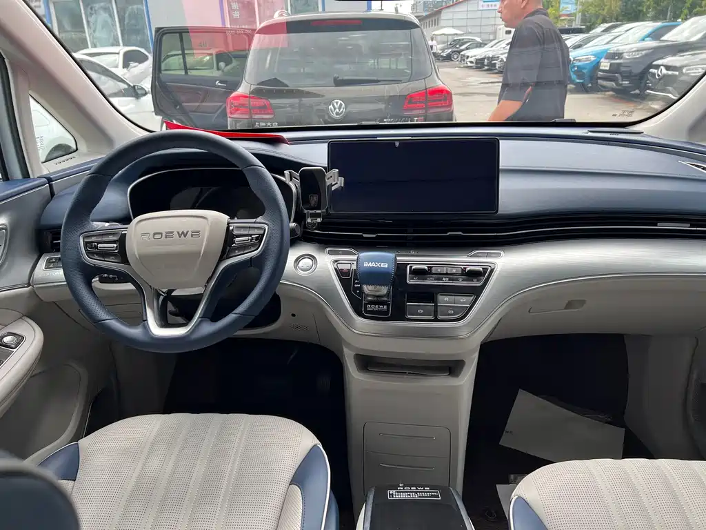 Roewe iMAX8 — фото 7