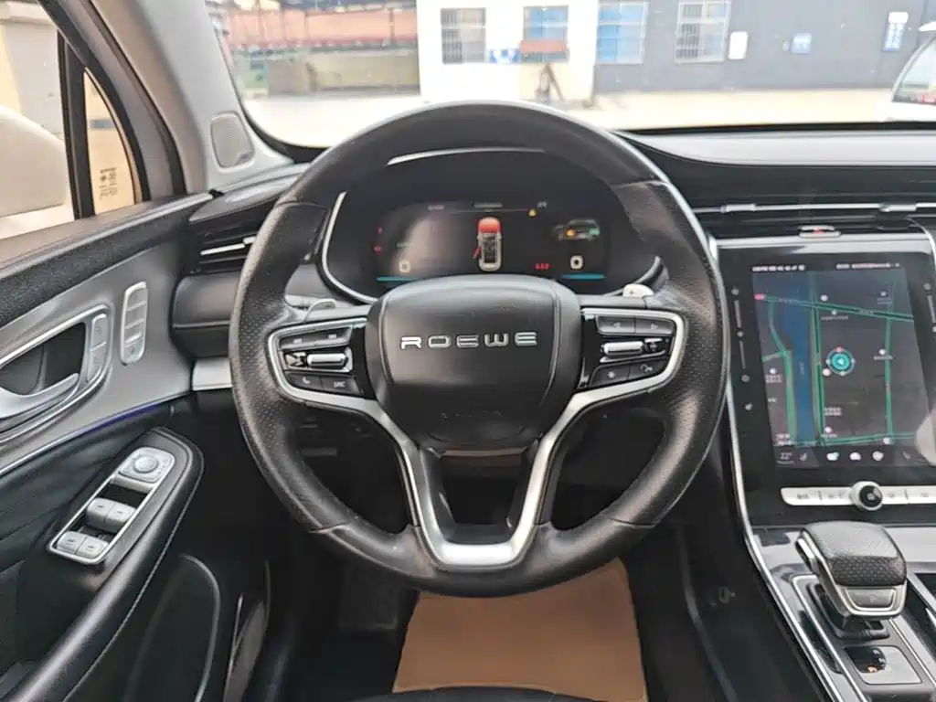 Roewe RX5 eMAX — фото 11