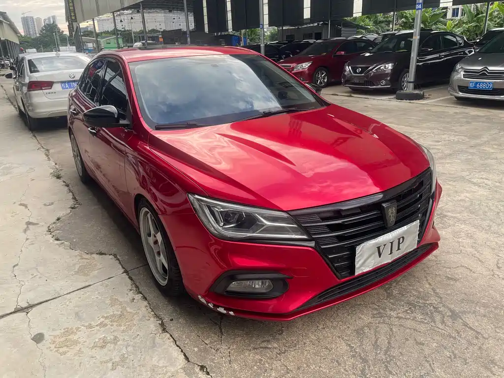 Roewe i5 — фото 3