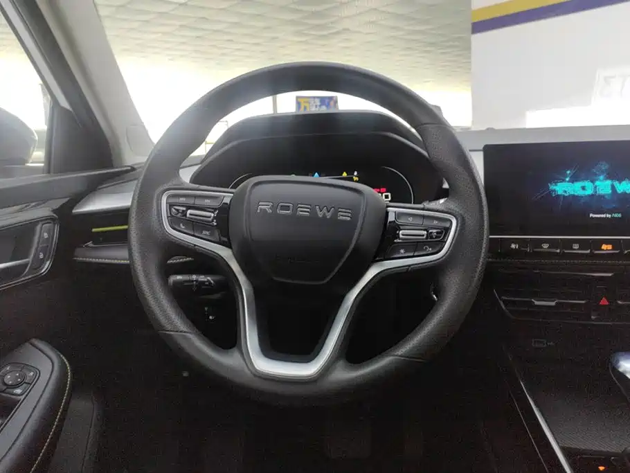 Roewe i5 — фото 15