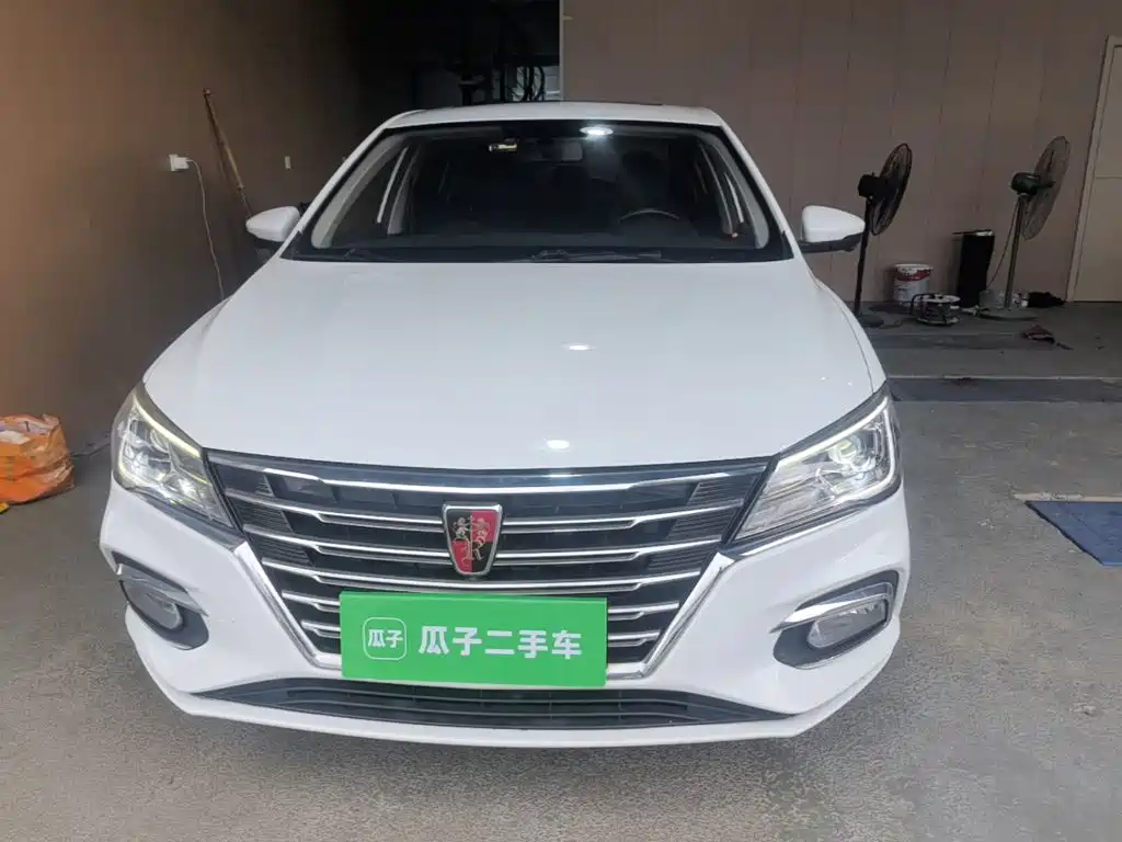 Roewe i5 — фото 3