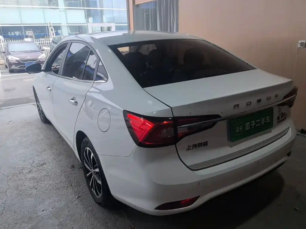 Roewe i5 — фото 23