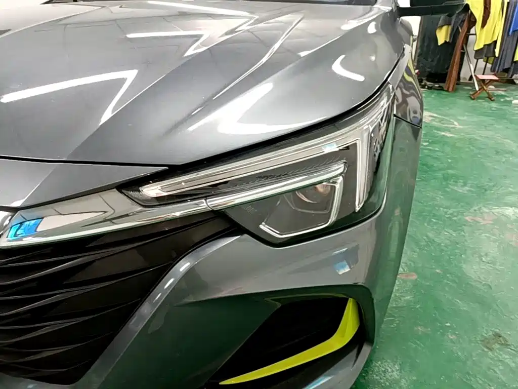 Roewe i6 MAX — фото 24