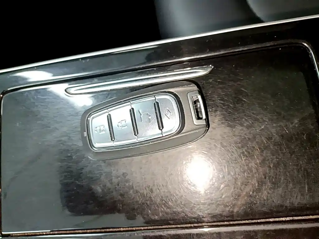 Roewe i6 MAX — фото 9